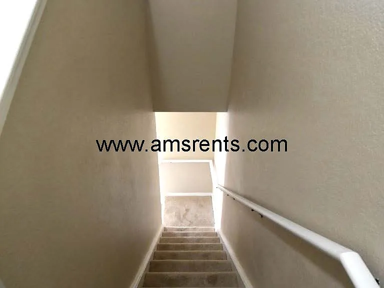 4601 Yellowgold Rd W #8-102 — Photo 15