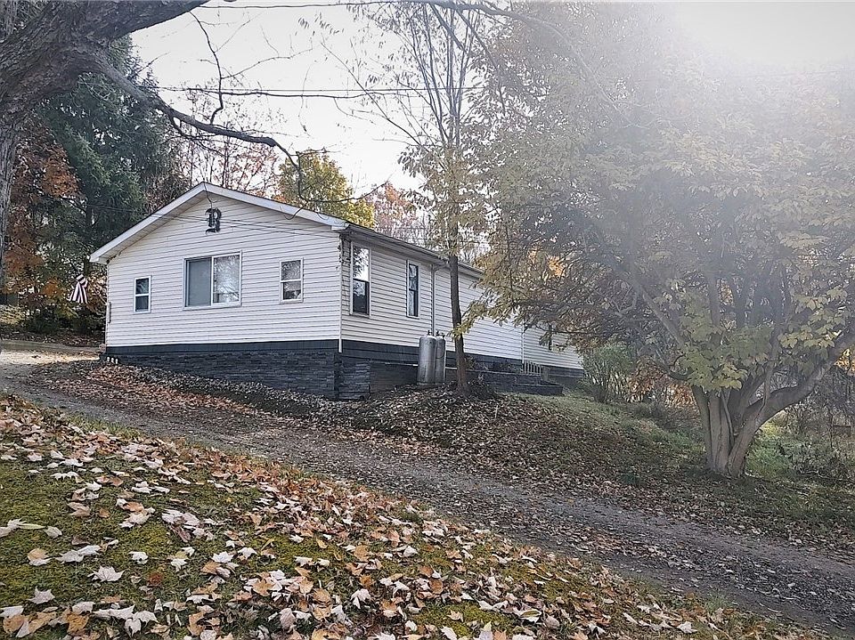 303 South St, Conneautville, PA 16406 Zillow