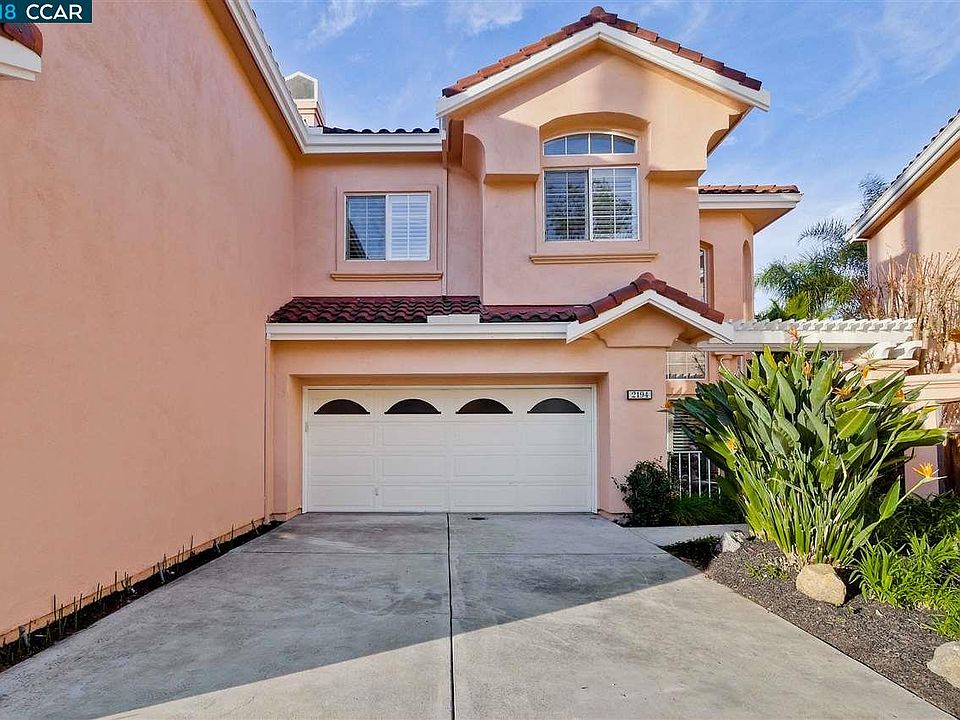 1st image of 2194 Vizcaya Cir