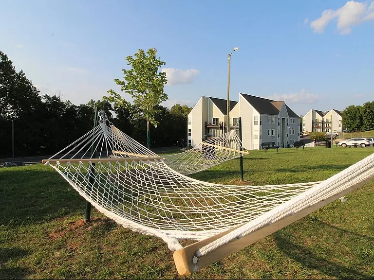 1348 Hunters Rd #C — Photo 14