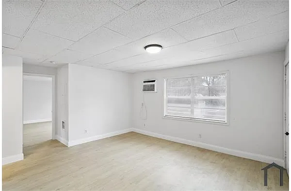 Building Photo - 12703 N 15th St