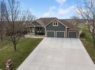 3413 NW 49th Ter, Topeka, KS 66618