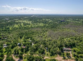 201 Fawn Ridge Rd, Cedar Creek, TX 78612