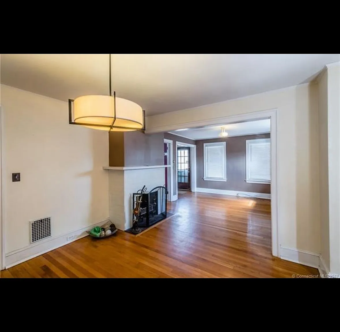 3 bed, 1215 sqft, $2,800 — Photo 4
