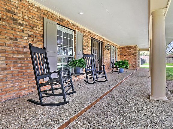 3rd image of 14612 Trey Ave