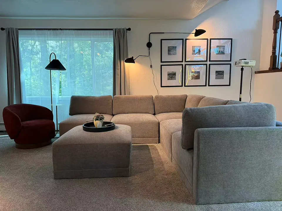 4011 Turnagain Blvd E #3