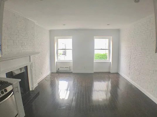Rented by Newcastle Realty Services | media 25