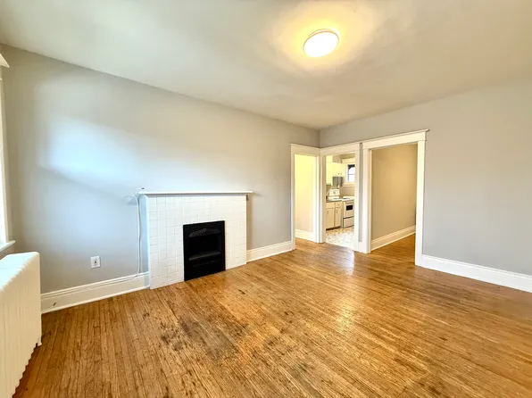 94 East Ave S, Hamilton, ON L8N 2T4