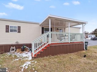 9 Vista Ln, Manheim, PA 17545