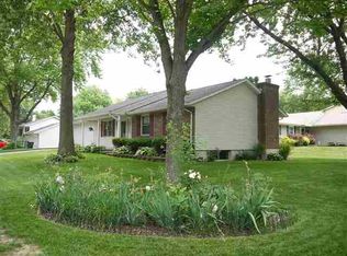 1415 W 55th St, Davenport, IA 52806