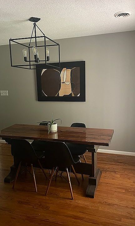 2nd image of 343 Carlton Dr