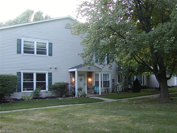 3rd image of 305 Ivy Hill Ln #A-15