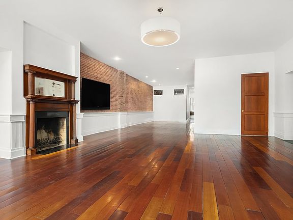 5th image of 27 Howard St #3R
