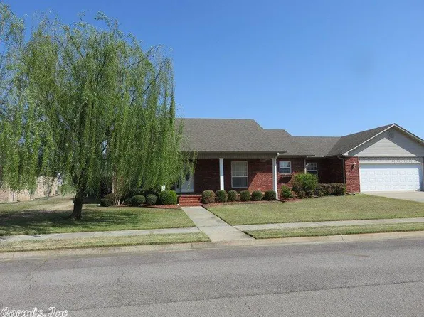 102 Sioux St, Clarksville, AR 72830