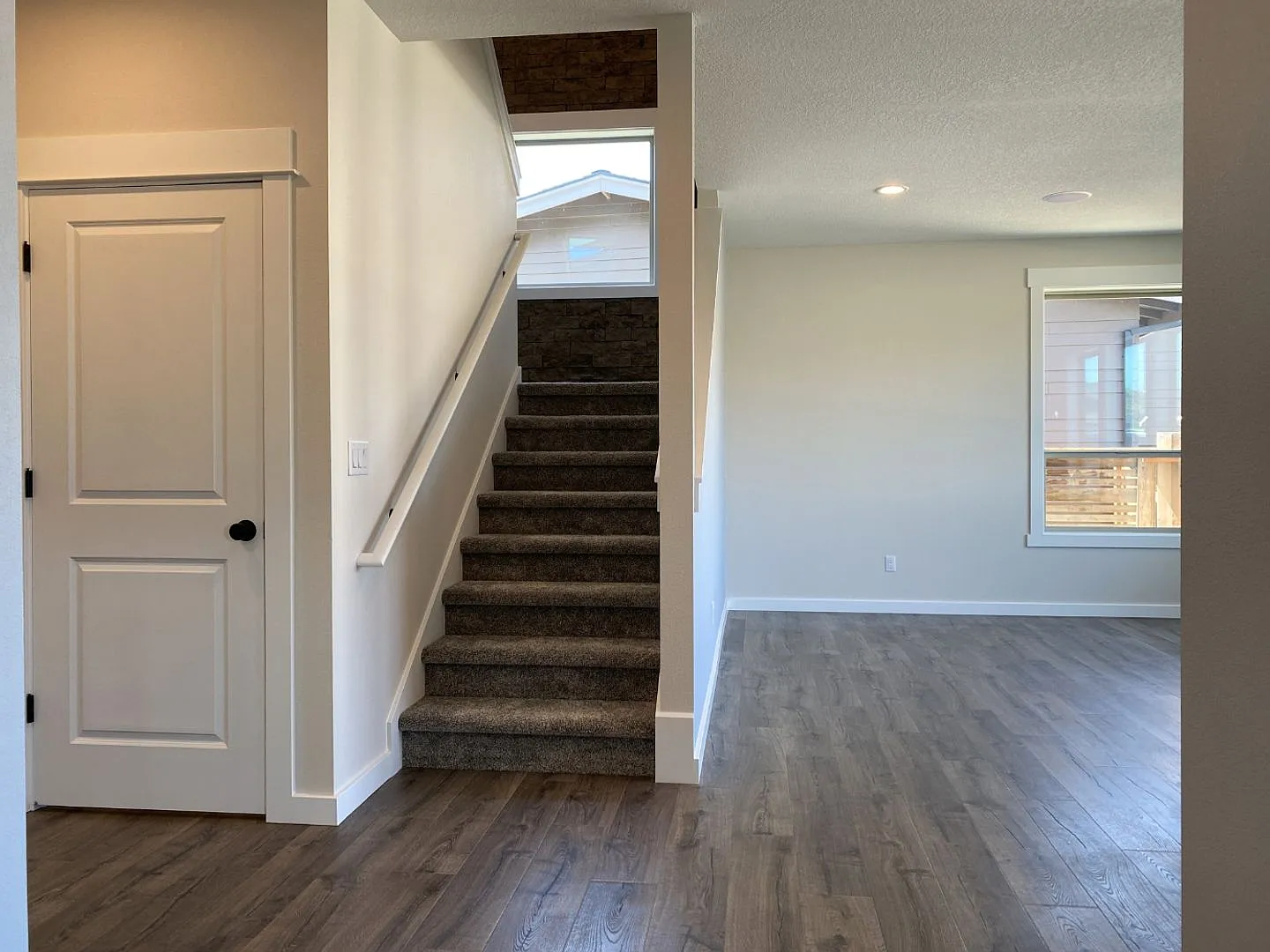Room to Entertain — Photo 3