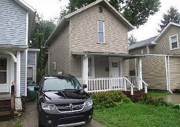 3rd image of 441 S Walnut St