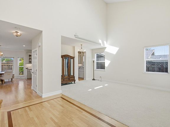 5th image of 3685 Calvin Ave