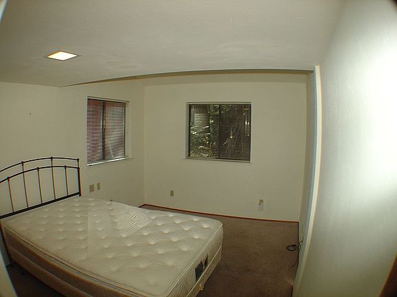 5th image of 10540 Dogwood St