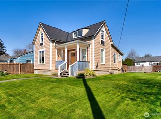 18447 W Lincoln St, Mount Vernon, WA 98273
