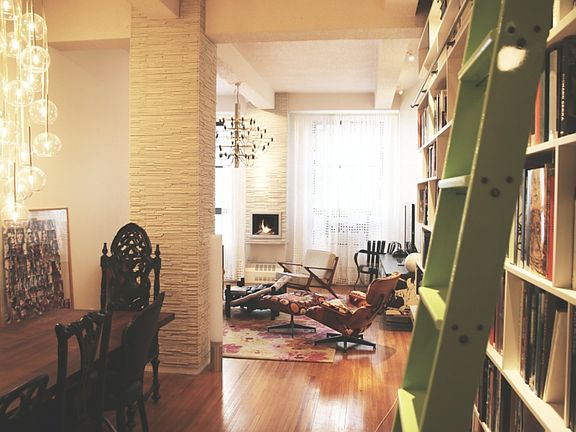 2nd image of 148-156 W 23rd St