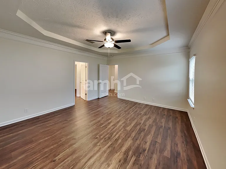 3331 Foxside Ln — Photo 9