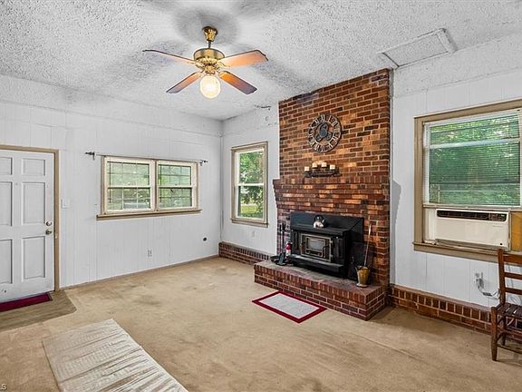 5th image of 8203 E Harrell Rd