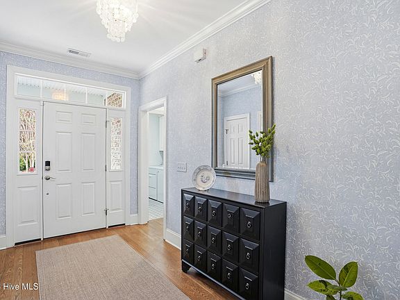 2nd image of 1842 Caribe Court