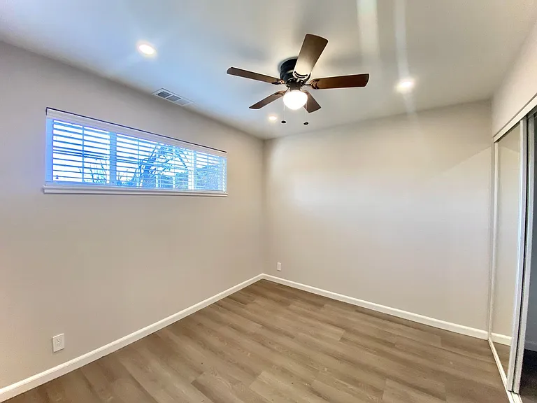 5037 Morris Way — Photo 12