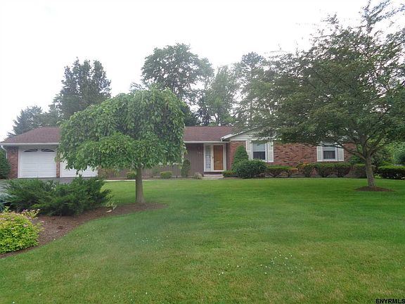 4th image of 109 Glenhill Dr