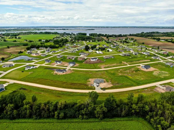 Fenceline Ln #44, Omro, WI 54963