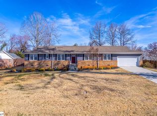 200 Holly Rd, Taylors, SC 29687