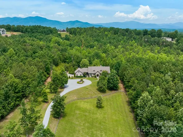 75 Taddington Cir, Columbus, NC 28722