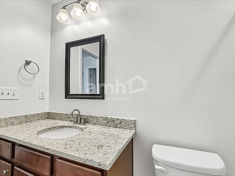 9675 Spencer Woods Rd — Photo 16