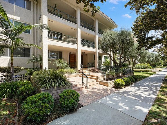 4th image of 420 S Madison Ave APT 301