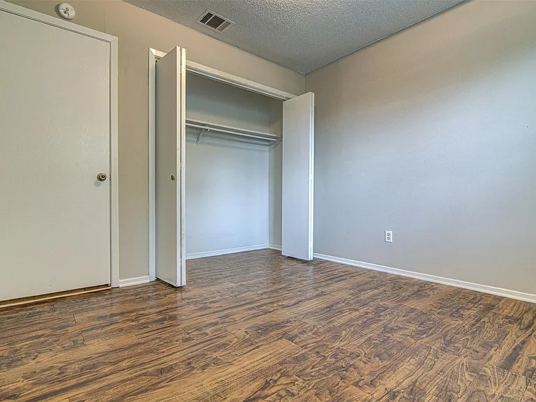 8116 W Gate Blvd #B — Photo 15