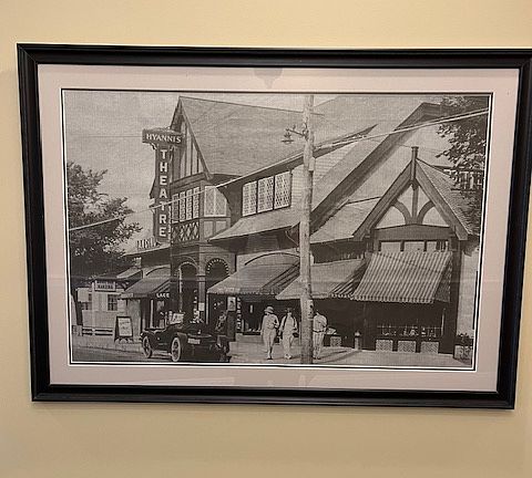2nd image of 615 Main St