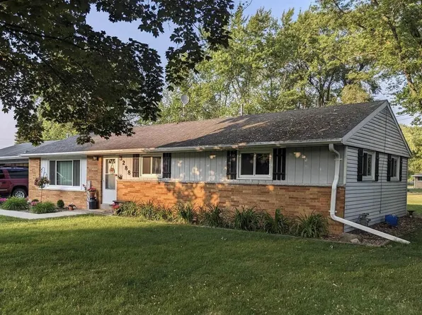 3288 South 147th STREET, New Berlin, WI 53151