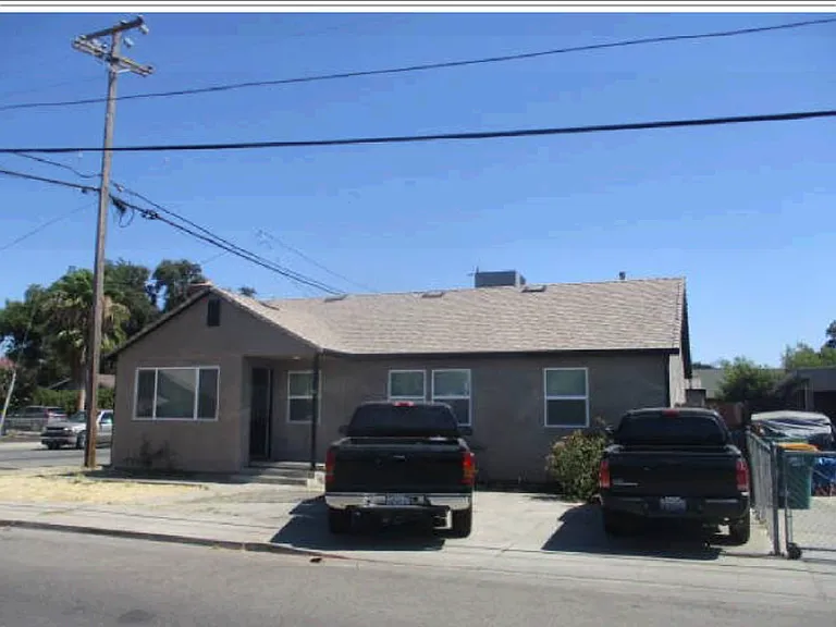 3136 E Anderson St #A — Photo 1