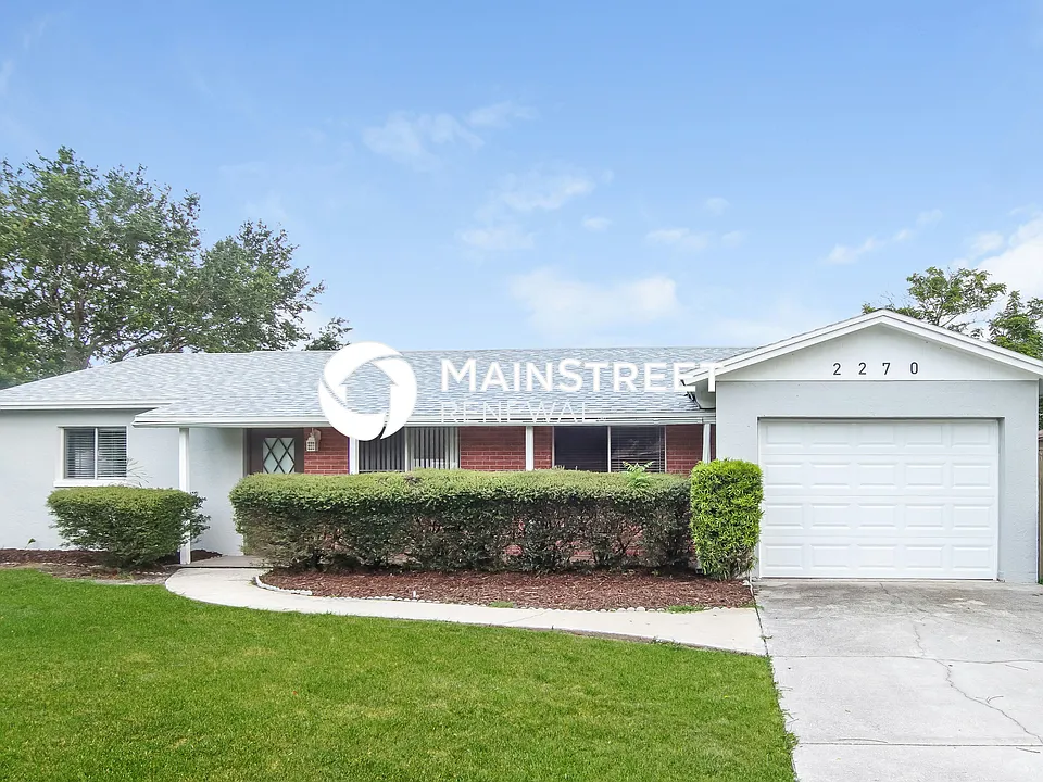 2270 Hialeah St #E