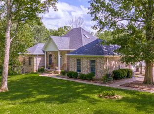5004 Higgins View Ln, Fisherville, KY 40023