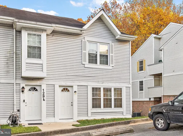 129 Emery Ct #B, Newark, DE 19711