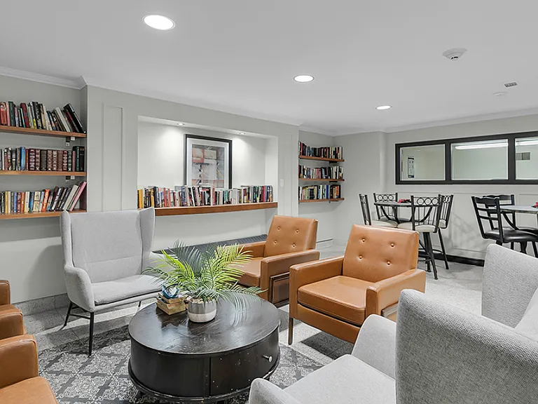 188 Margaret Ave — Photo 10