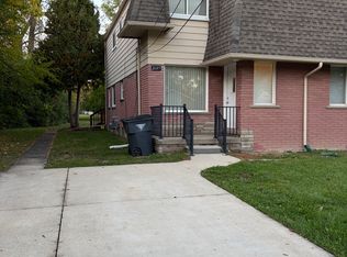 2685 Lovington Dr, Troy, MI 48083