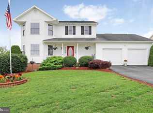 47 Snowshoe Ct, Ranson, WV 25438