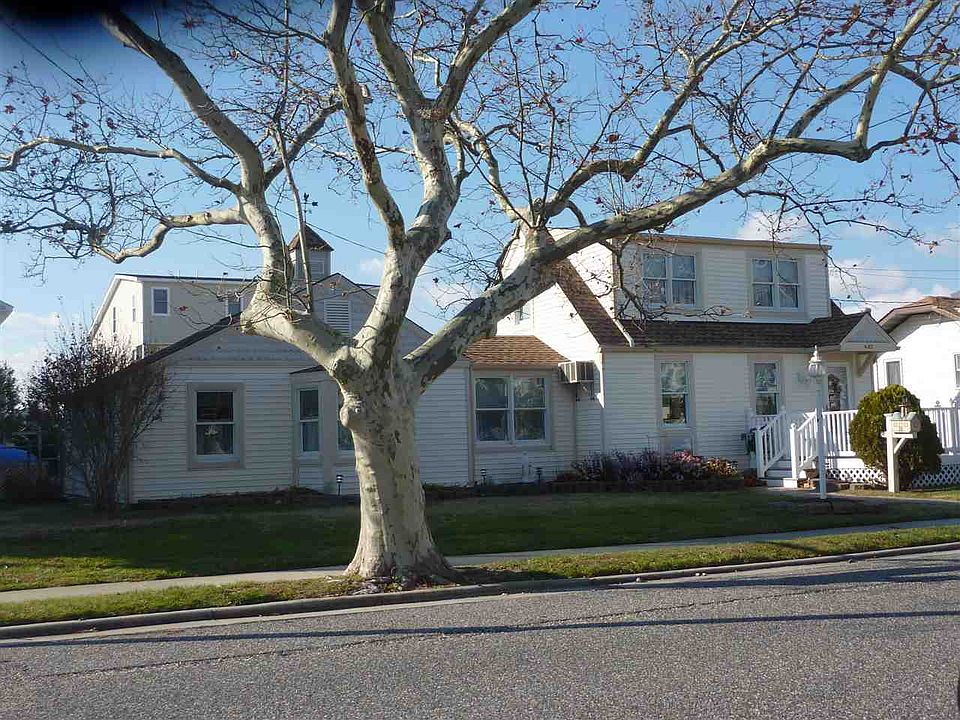 1st image of 482 21st St