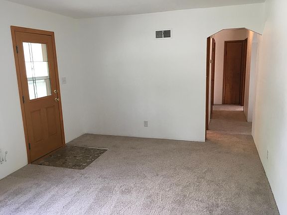 4th image of 4978 S 132nd Ave