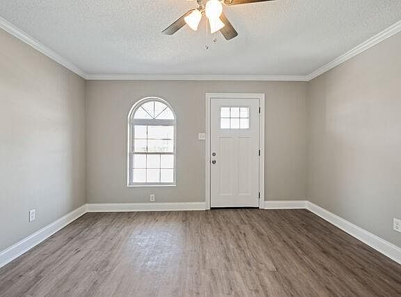 5th image of 4843 Charmes Ct