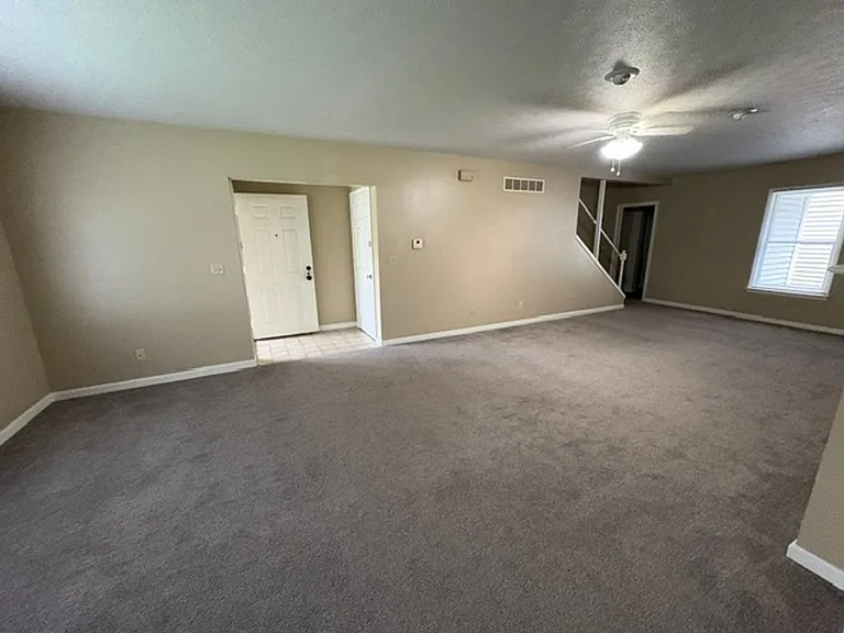 600 Schultz St — Photo 16