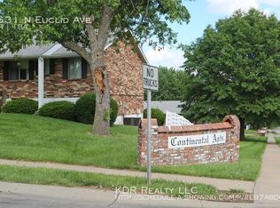 7631 N Euclid Ave, Gladstone, MO 64118
