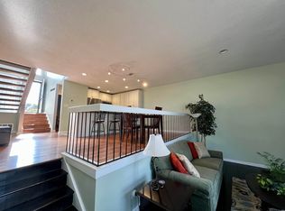 9588 S Pointe Lasalles Dr #105, Bloomington, IN
